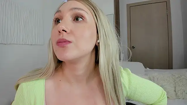 CarolMay's Live XXX Chat