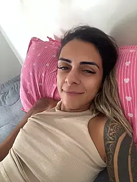 צ'אט XXX בשידור חי של sabrinaneves