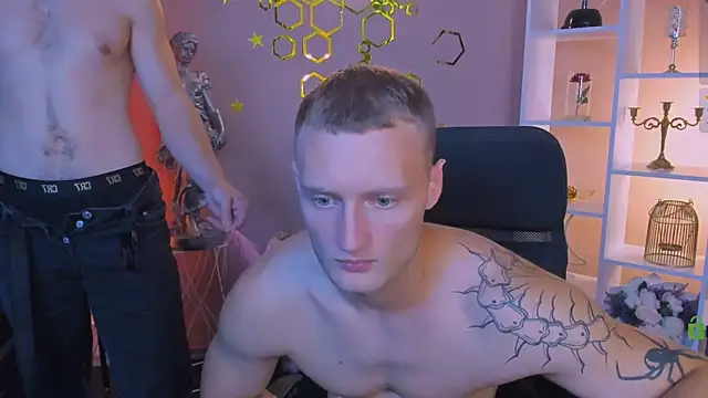 emmanuel_shine live XXX chat