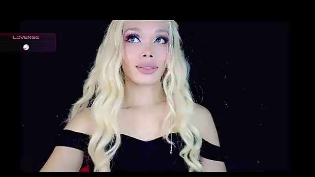 PRETTY_BIGCOCK1's Live XXX Chat