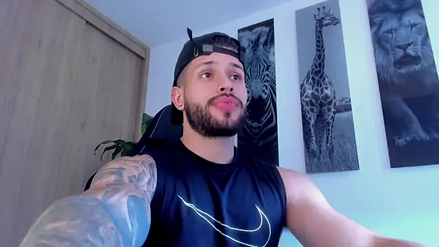 Czat XXX na żywo – Santos_ramirez1