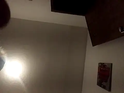XXX chat uživo modela Tgirl27bb