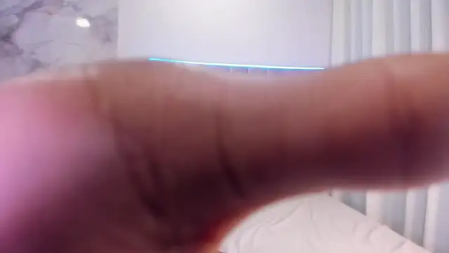 Chat +18 de Calyselen ao vivo