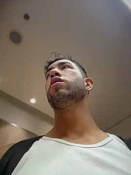 liam_bronwのライブXXXチャット
