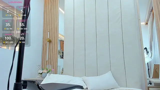 Chat +18 de adams_bobby ao vivo