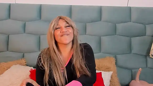 Chat XXX en directo de MiaMancini