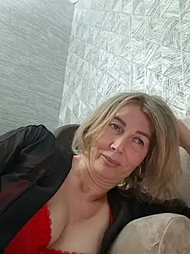 stellahere8 Live XXX Chat