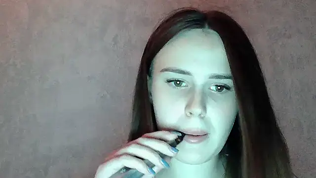 SweetLoraa Live XXX-chat