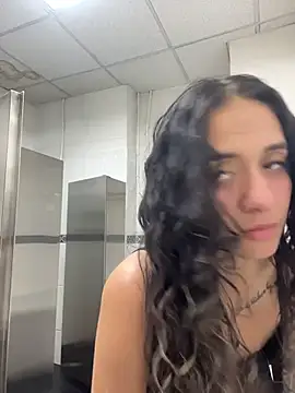 XXX chat uživo modela SinSirenXXX