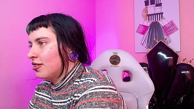 _sofia_smth_xx élő XXX-chatje