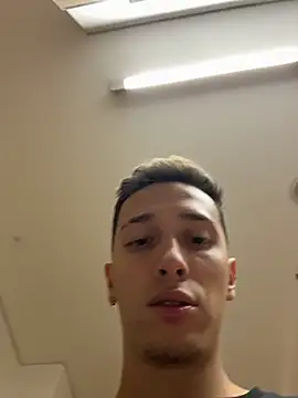Chat XXX en directo de Thiago_Jones1