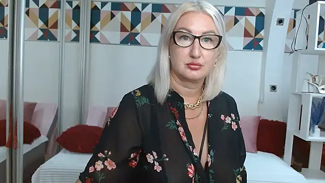 DianaFrances' Live XXX Chat