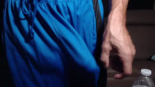 ThickD2C: απευθείας συνομιλία ΧΧΧ