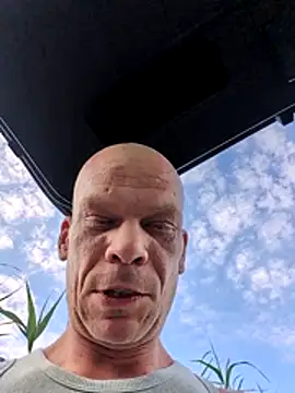 Kinky_Play1n Webbikameraesitys
