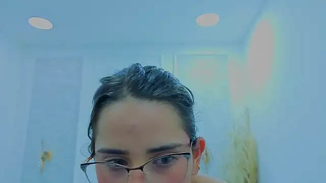 Chat +18 de angelica_dymond ao vivo
