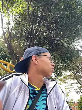 Andres_boy252のウェブカメラショー
