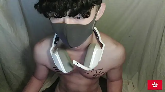 Show modela kasanhwav na web-kameri