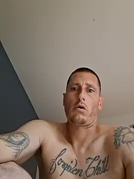 majestic4u Show in webcam
