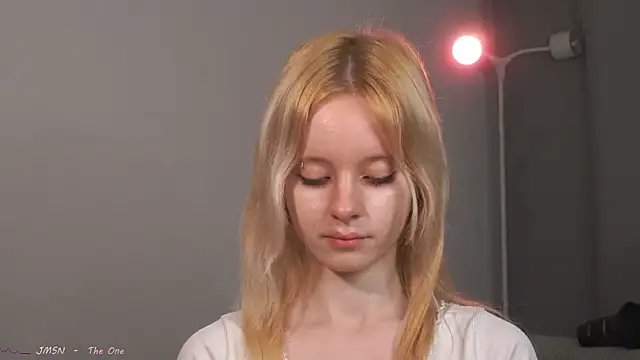 quake_123's Live XXX Chat