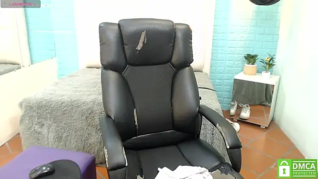 honeymoon07's Live XXX Chat