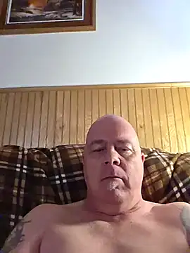 horny4you1's Webcam Show