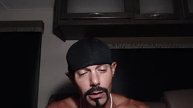 ThickD2C Live XXX-chat