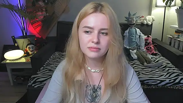 دردشة Alexa_Pirs الجنسية المباشرة