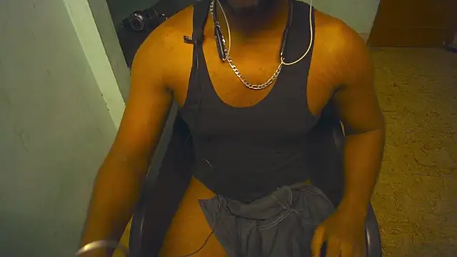 Tamil_KDD Adlı Modelin Canlı XXX Sohbeti