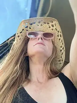 دردشة GoldenFlameGoddess الجنسية المباشرة