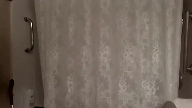 CumOnMyAssbb webkamerás műsora