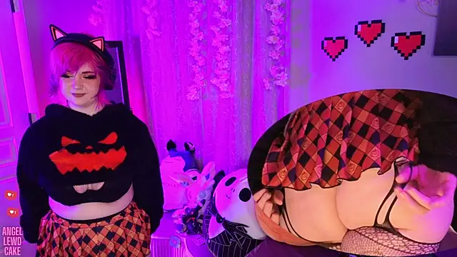 Angel-Lewd-Cake Chat XXX in diretta