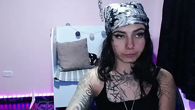 _onthary_6n Live XXX chat
