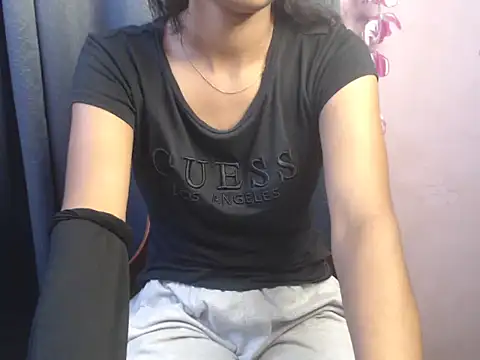 Angel_kiyara: онлайн-секс-чат
