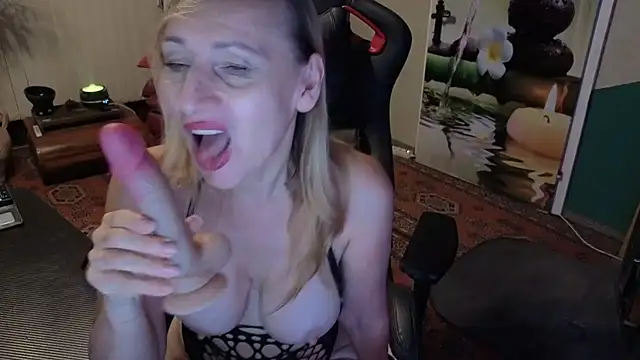 HotLana69 XXX чат на живо