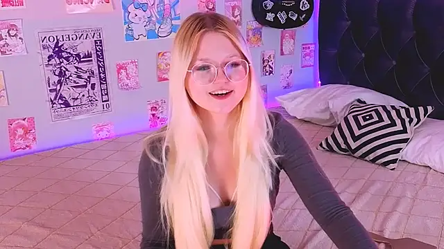 LunariaFox Chat XXX live