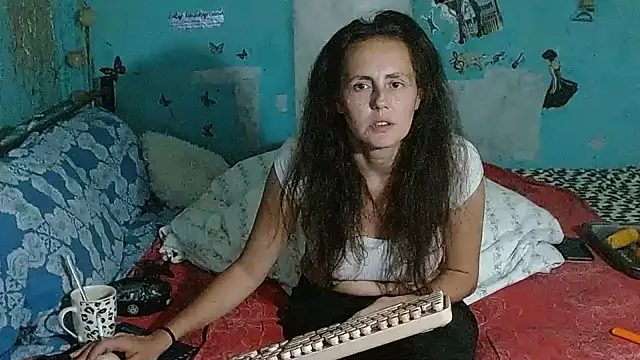 brighteyes77's Live XXX Chat
