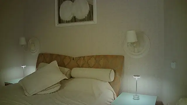 XXX chat uživo modela Luna_Hoty