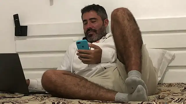 victor_chat: απε υθείας συνομιλία ΧΧΧ