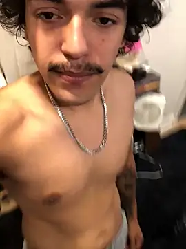 Uhhyuhhhhhn Webbikameraesitys