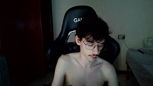 Chat XXX ao vivo de gabrielNovin17cm