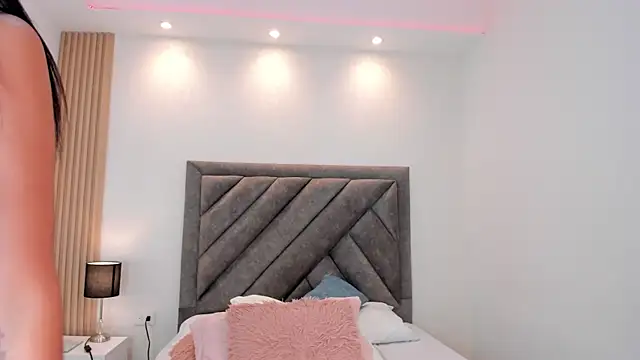 AriaaMoon_ Live XXX Chat