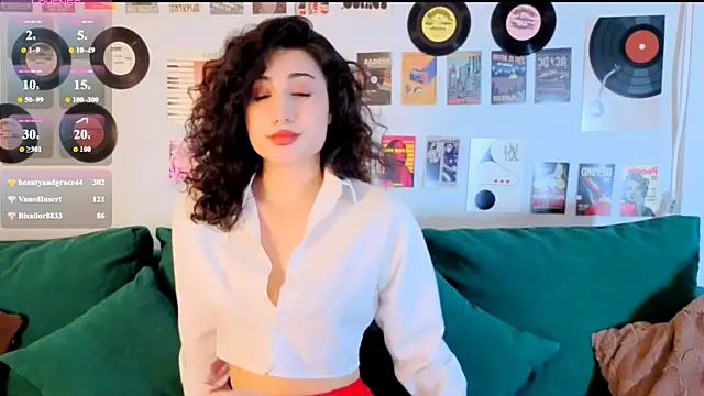 Maya_Rogerss' Live XXX Chat