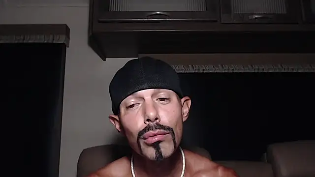 ThickD2C Chat XXX in diretta