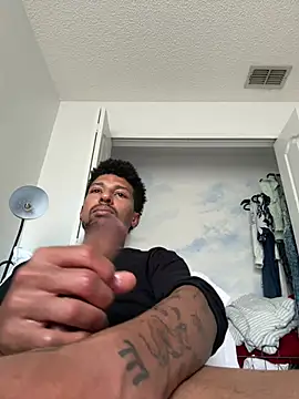 BigPrettyDick777 Obrolan Langsung XXX