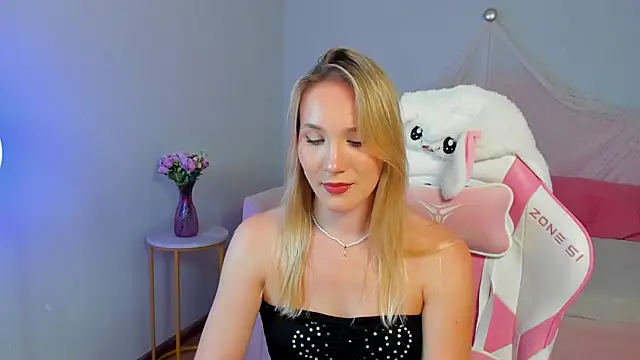 ElaraVoltage Live XXX-chat