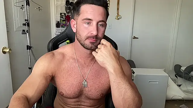 brettmycles28 Adlı Modelin Canlı XXX Sohbeti