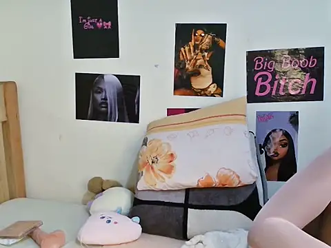 Онлайн чат XXX Aria_ah