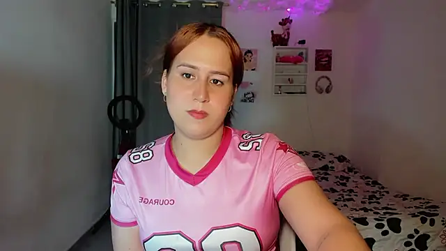 Sofiababyy: онлайн-секс-чат