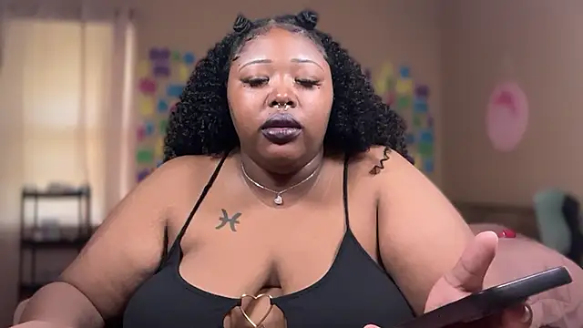 دردشة Chocolatebunnyxx96 الجنسية المباشرة