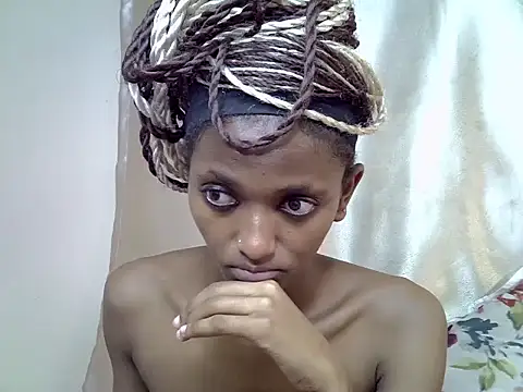 Chat +18 de Qute_nimple ao vivo